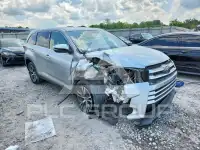 2019 Toyota Highlander фото