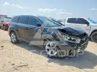 2019 Toyota Highlander photo