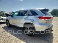 2019 Toyota Highlander photo