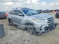 2019 Toyota Highlander фото