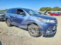 2019 Toyota Highlander фото