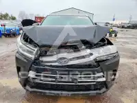 2019 Toyota Highlander фото