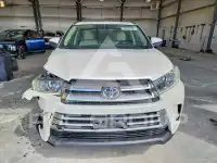 2019 Toyota Highlander фото