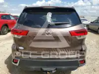 2019 Toyota Highlander фото