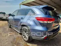 2019 Toyota Highlander photo