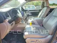 2019 Toyota Highlander фото