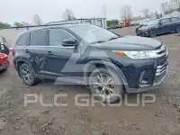 2019 Toyota Highlander фото