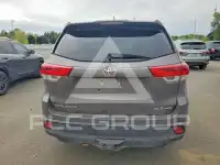 2019 Toyota Highlander фото