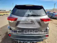 2019 Toyota Highlander фото