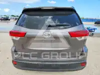 2019 Toyota Highlander фото
