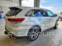 2019 Toyota Highlander фото