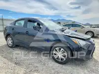 2019 Toyota YARIS фото