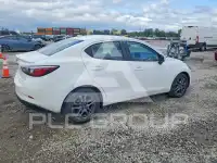 2019 Toyota YARIS фото