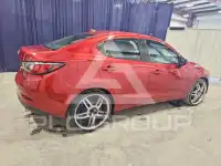 2019 Toyota YARIS фото