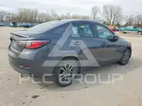 2019 Toyota YARIS фото