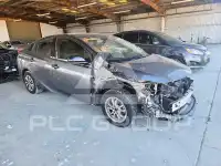 2019 Toyota PRIUS фото