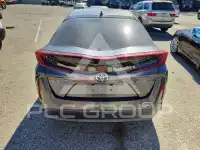2019 Toyota PRIUS photo