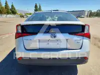 2019 Toyota PRIUS photo