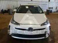 2019 Toyota PRIUS photo