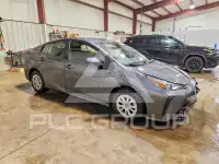 2019 Toyota PRIUS фото
