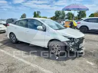 2019 Toyota PRIUS photo