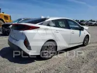 2019 Toyota PRIUS photo