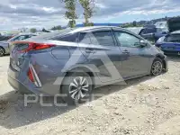 2019 Toyota PRIUS фото