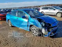 2019 Toyota PRIUS фото