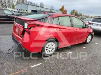2019 Toyota PRIUS фото