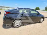 2019 Toyota PRIUS фото