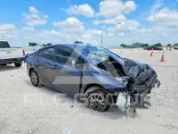 2019 Toyota PRIUS photo
