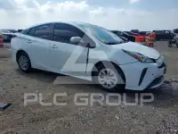 2019 Toyota PRIUS фото