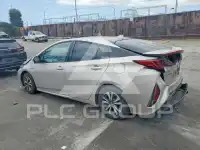 2019 Toyota PRIUS photo