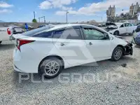 2019 Toyota PRIUS фото