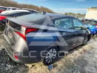 2019 Toyota PRIUS фото