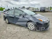 2019 Toyota PRIUS photo