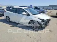 2019 Toyota PRIUS photo