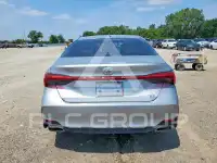 2019 Toyota AVALON photo