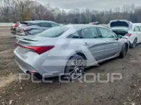 2019 Toyota AVALON photo