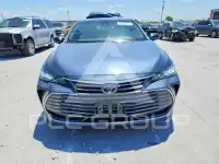 2019 Toyota AVALON photo