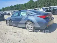 2019 Toyota AVALON photo