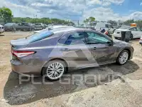 2019 Toyota CAMRY фото