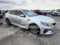 2019 KIA Optima photo