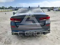 2019 KIA Optima photo