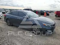 2019 KIA Optima photo