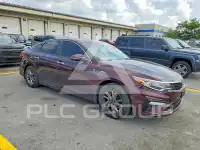2019 KIA Optima photo