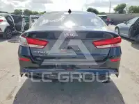 2019 KIA Optima фото