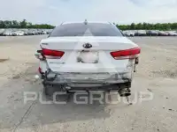 2019 KIA Optima photo
