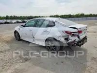 2019 KIA Optima photo