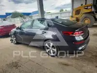 2019 KIA Optima photo